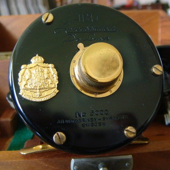 Abu Garcia Ambassadeur DeLuxe 5000 - Picture 2 of 8